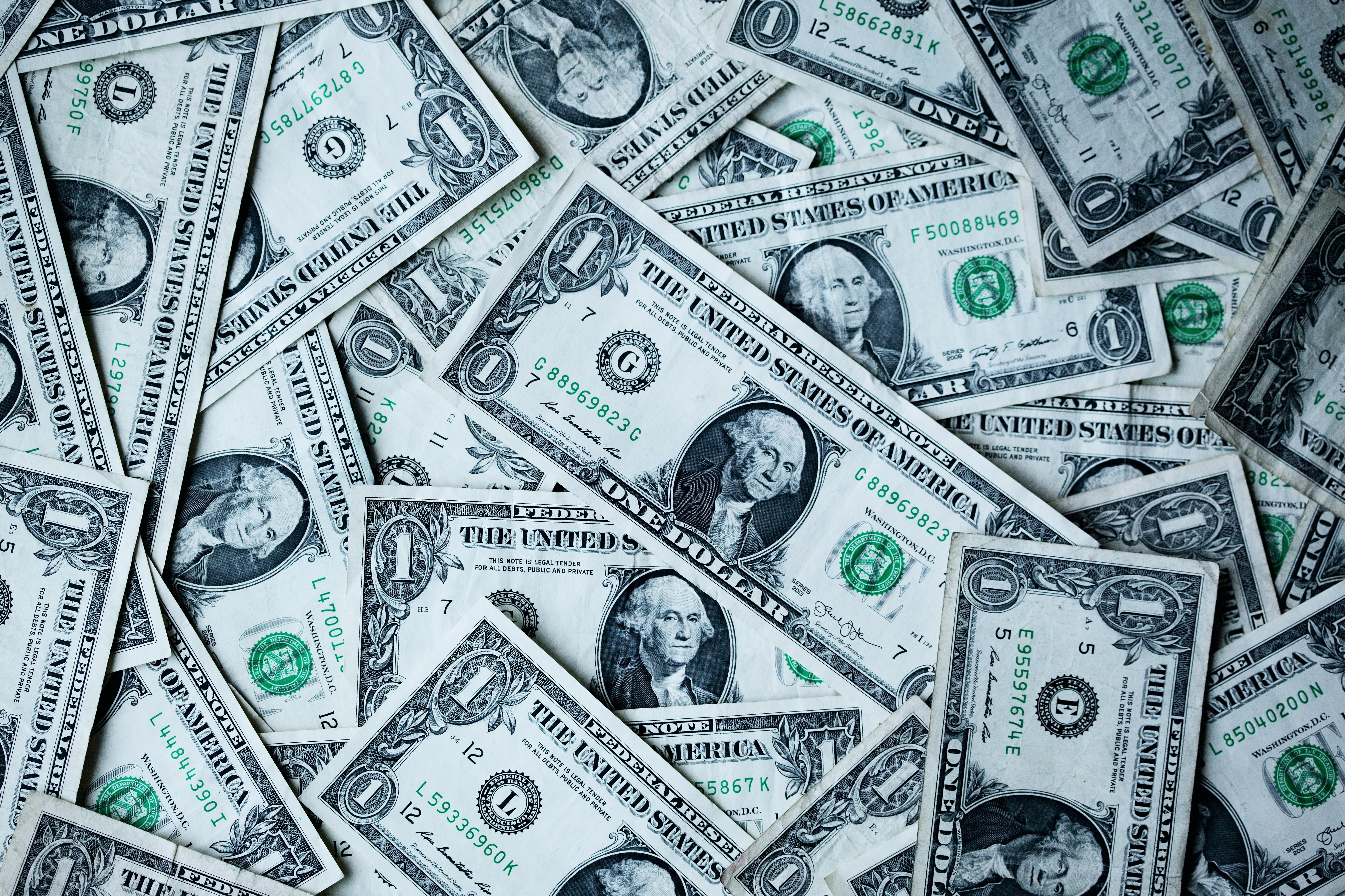 US dollar notes representing capital and investment